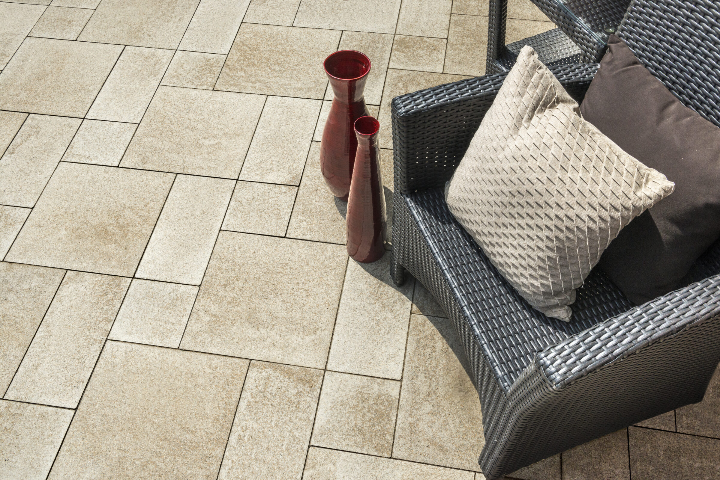 pavers vs concrete patio