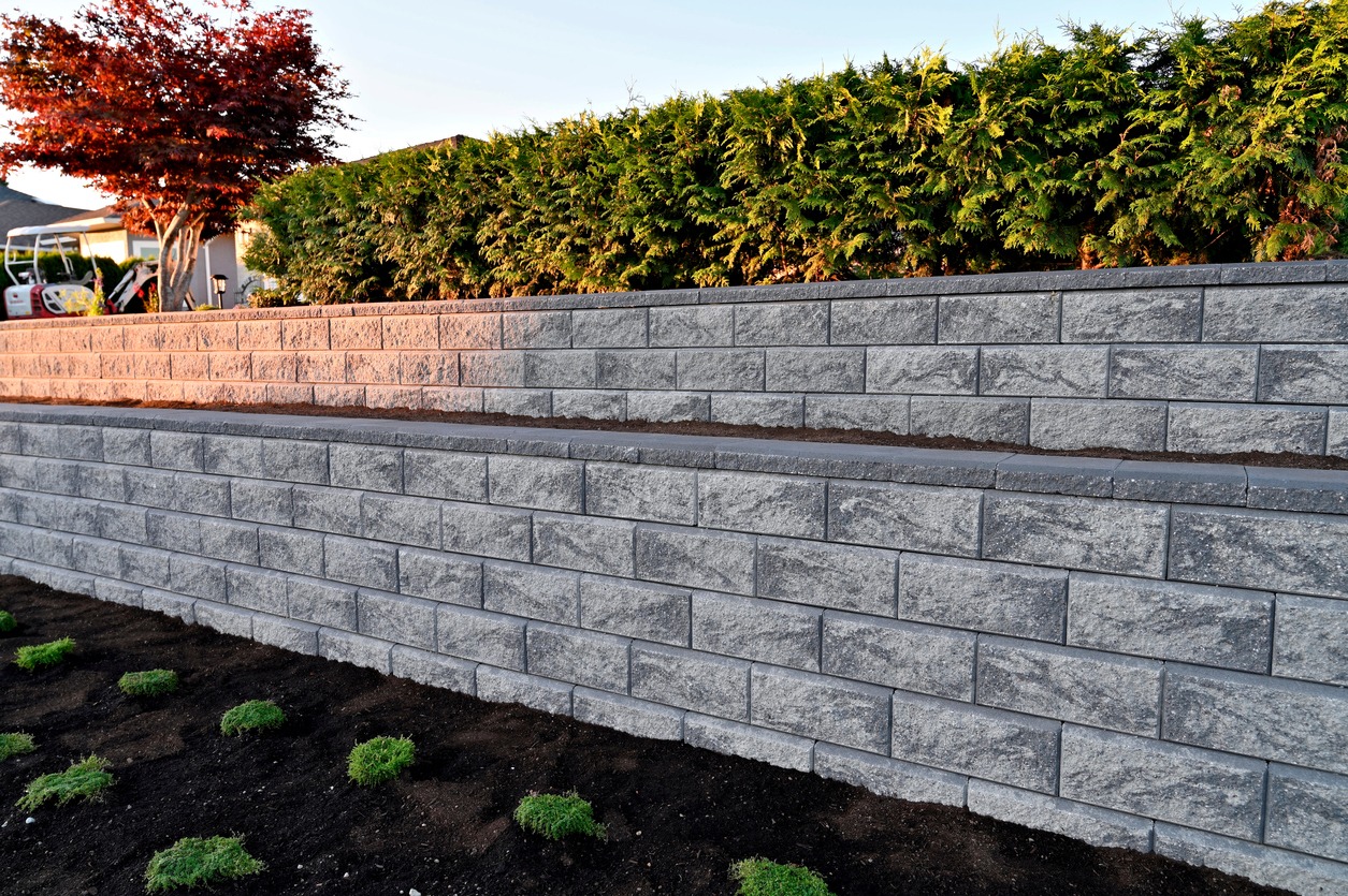 Segmental block retaining wall built for a home in Wichita